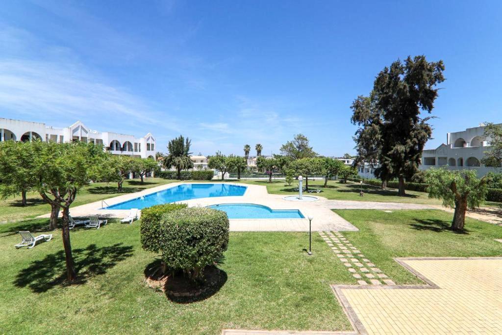 Apartamentos Ninho Das Gaivotas Albufeira Bagian luar foto